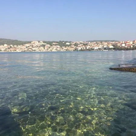 Holiday home Spacious Lush Garden Private Access To Trogir