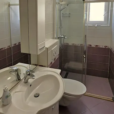 Holiday home Spacious Lush Garden Private Access To Trogir